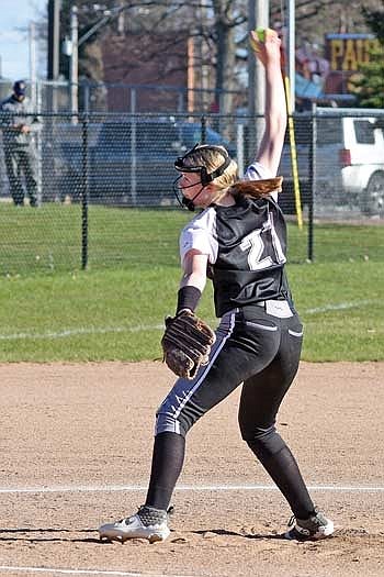 Lakeland softball falls to Antigo