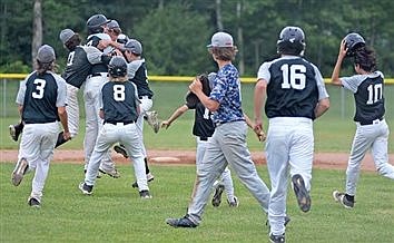 Pitcher’s duel turns into 1-0 extra inning