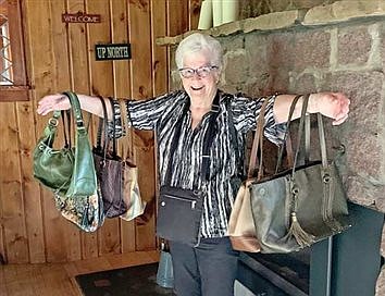 ‘Handbags of Hope’