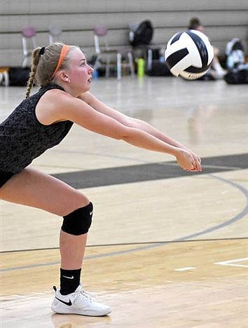 Lakeland volleyball works on passing during first day of tryouts