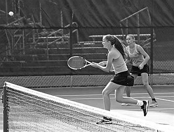 Rhinelander hands Lakeland girls’ tennis first loss