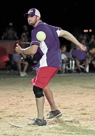 Snowhawks crush Pukall Lumber Studs, win seventh straight