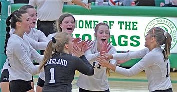 Thunderbirds sweep Hodags, start 1-0 in conference play