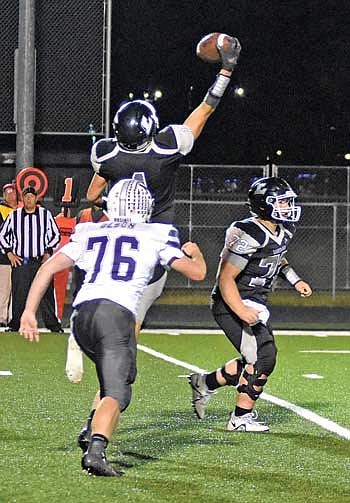 Lakeland football looks to get back on track Saturday afternoon