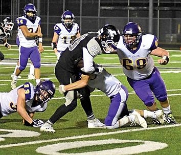 Lakeland football battled injuries, adversity all season