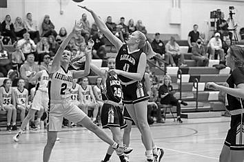 Lady Thunderbirds second half effort beats Hodags