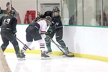 Edge erupts for six second-period goals in first win of season