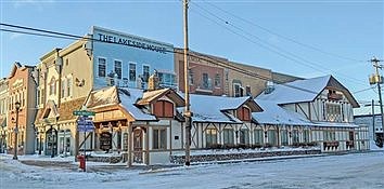 Last Call: The Polecat and Pitzos depart after 43 years
