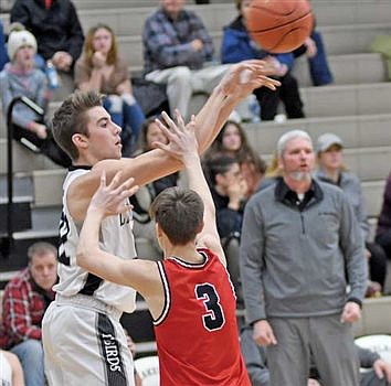 Thunderbirds comeback vs. Hawks falls short