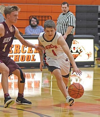 Mercer boys’ basketball struggled to find win column