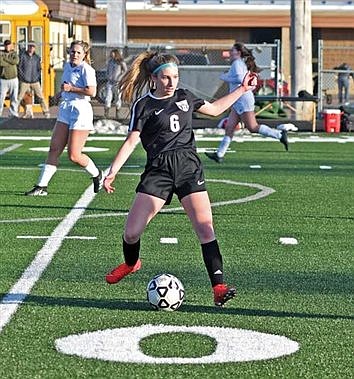 Lady Thunderbirds shut out Eagles