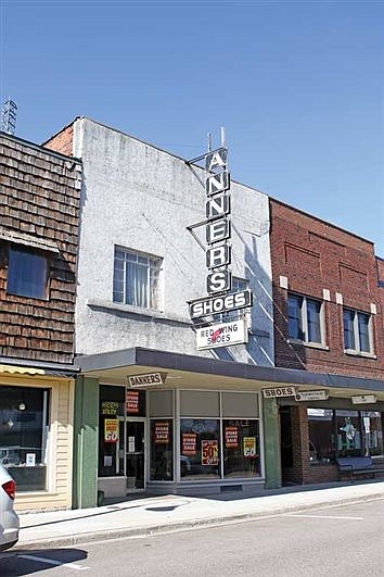 Danner’s Shoe Store in Rhinelander to close