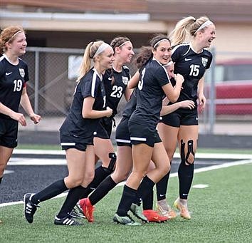 Lady Thunderbirds bring the storm in big win over Hodags
