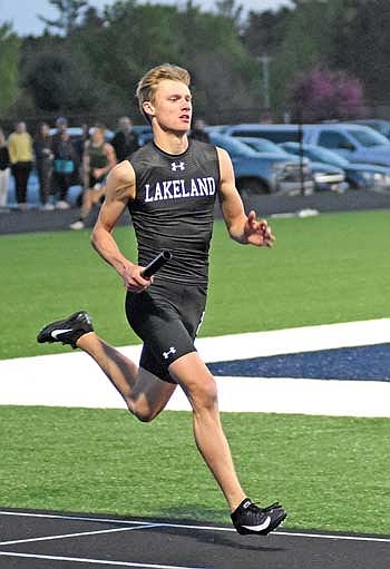 Thunderbirds advance 20 in regional meet