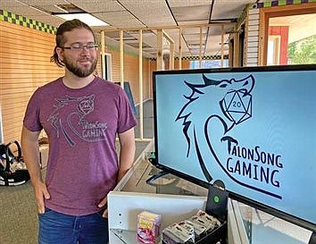 New gaming store sinks its talons into Minocqua