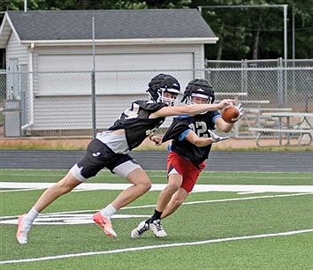 Lakeland football works on all three phases in first practice