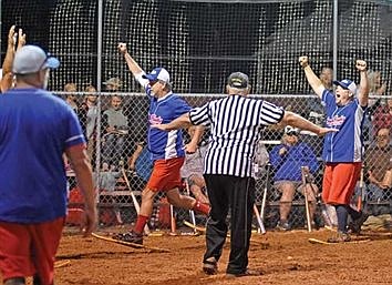 Snowhawks walk off Old Timers