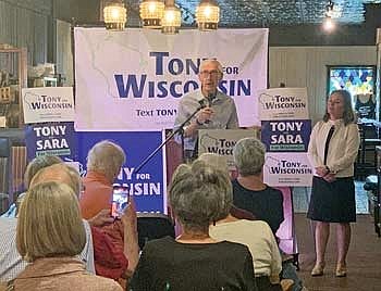 State candidates make campaign stop in Rhinelander 