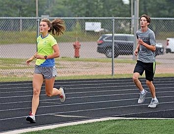 Lakeland cross country teams eye conference titles