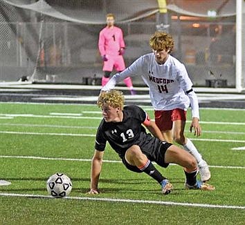 Raiders edge Thunderbirds in penalty kick shootout