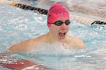 Lakeland boys’ swim falls to Medford with limited numbers