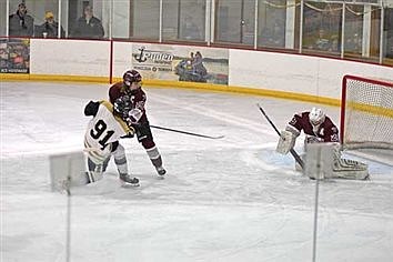 Thunderbirds beat Antigo, advance to championship game