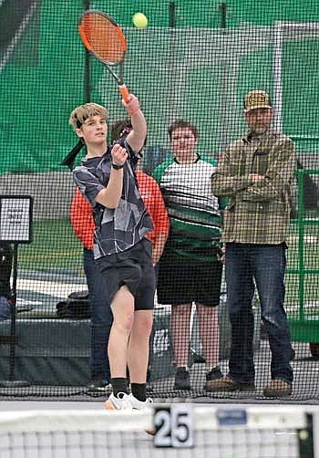Lakeland boys’ tennis falls to Hodags in season opener