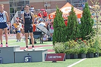 Owen Clark, Maverick Metzger podium at state track meet
