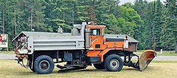 Oshkosh plow truck to be sold by town of Woodruff