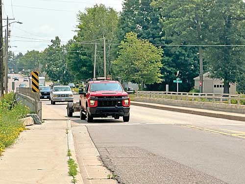 On July 10, the Rhinelander Common Council voted unanimously to authorize Mayor Kris Hanus to sign a state/municipal agreement to effectuate the replacement of the Kemp Street bridge. The project is slated for 2026, according to the agreement. (Photo by Heather Schaefer/River News)