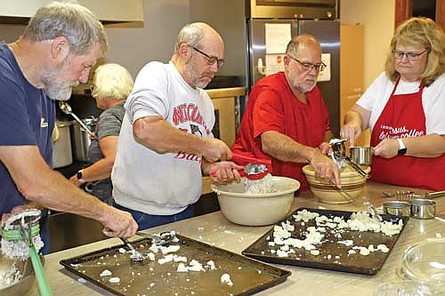 (Photo by Bob Mainhardt for the River News)