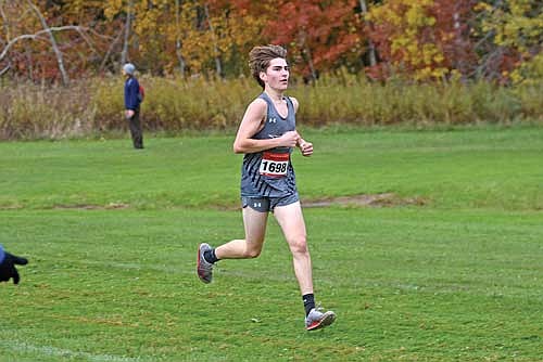 Zach Kline competes in a WIAA Division 2 sectional meet Saturday, Oct. 21 at Colby High School. Kline comes into tomorrow’s state meet as Lakeland’s No. 4 runner. (Photo by Brett LaBore/Lakeland Times)