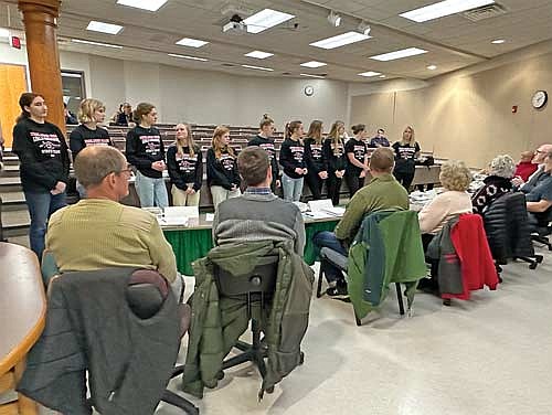 (Photo by Heather Schaefer/River News)