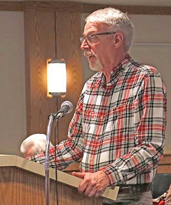 Tom Jerow of Wisconsin’s Greenfire spoke with the Oneida County land and water conservation committee about a enhanced wake study that would be coming out in the next day or two, giving information on the effects of enhanced wakes and how to best mitigate harm to lakes. (Photo by Beckie Gaskill/Lakeland Times)