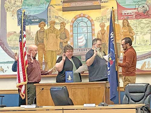 (Photo by Heather Schaefer/River News)