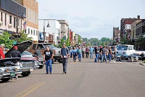 In the Hodag city, art and classic cars are always the theme on the second Saturday in June. (River News file photo)