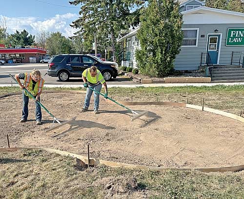 (Photo by Heather Schaefer/River News)
