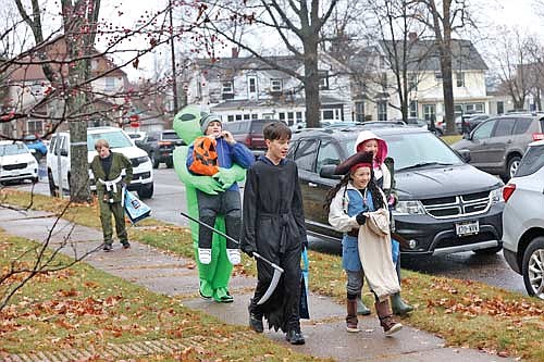 (Photo by Bob Mainhardt for the River News)