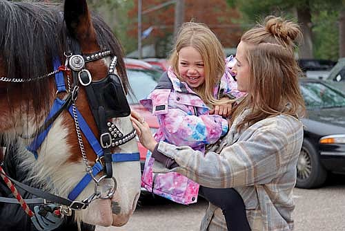 (Photo by Kate Reichl/Lakeland Times)