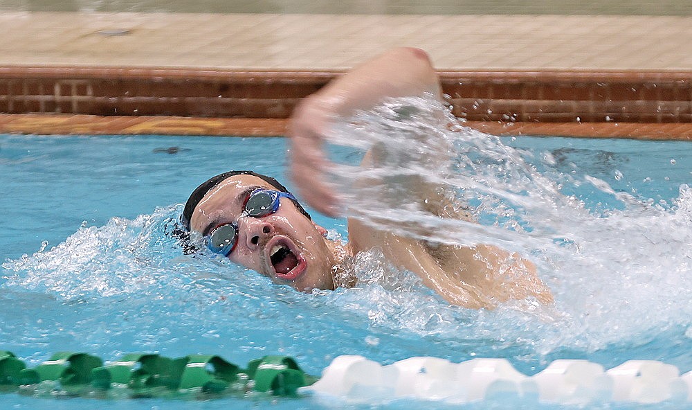 Rhinelander’s Samson Shinners competes in the 500-yard freestyle during a GNC boys’ swim dual meet against Medford at the Heck Family Community Pool Tuesday, Dec. 3. Shinners won that event and the 200 freestyle as part of the Hodags’ 134-31 victory over the Raiders. (Bob Mainhardt for the River News)