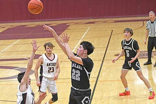 Alton Jackson makes a jumper in the first half against Antigo Friday, Dec. 13 at Sheldon Fieldhouse in Antigo. Jackson had a career-high 17 points.
(Photo by Brett LaBore/Lakeland Times)