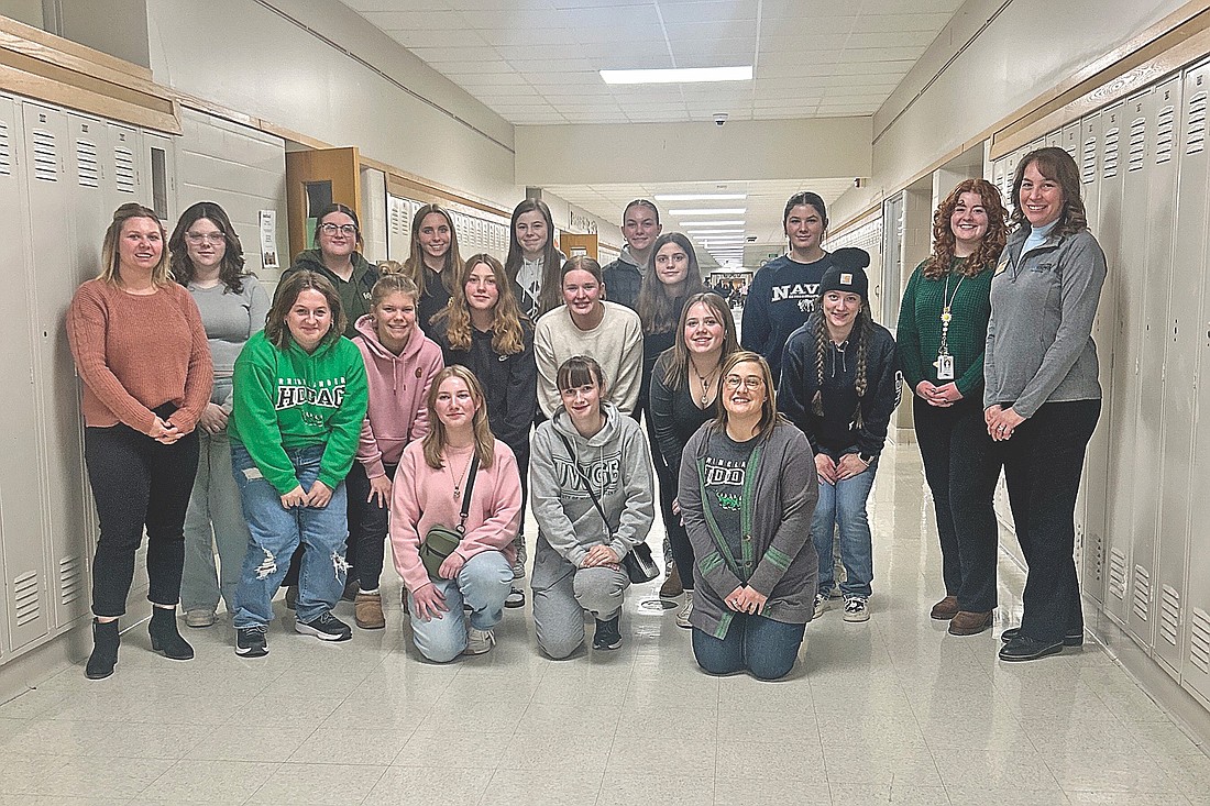 Leah Luke (Educators Rising State Coordinator), pictured far right, recently met with Rhinelander High School’s Educators Rising Club. Pictured with Luke are Melissa Hasselberger (Educators Rising Club Advisor), Meghan Rettalick (Educators Rising Club Advisor) and RHS students involved in the program. (Submitted photo)