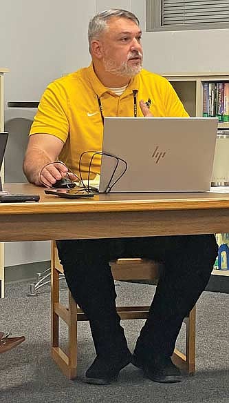 MHLT school district superintendent Bob Smudde addresses a question at the Nov. 17 meeting of the MHLT school board. (Photo by Brian Jopek/Lakeland Times)