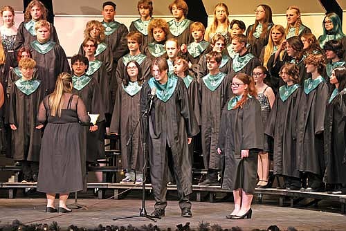 (Photo by Bob Mainhardt/River News)