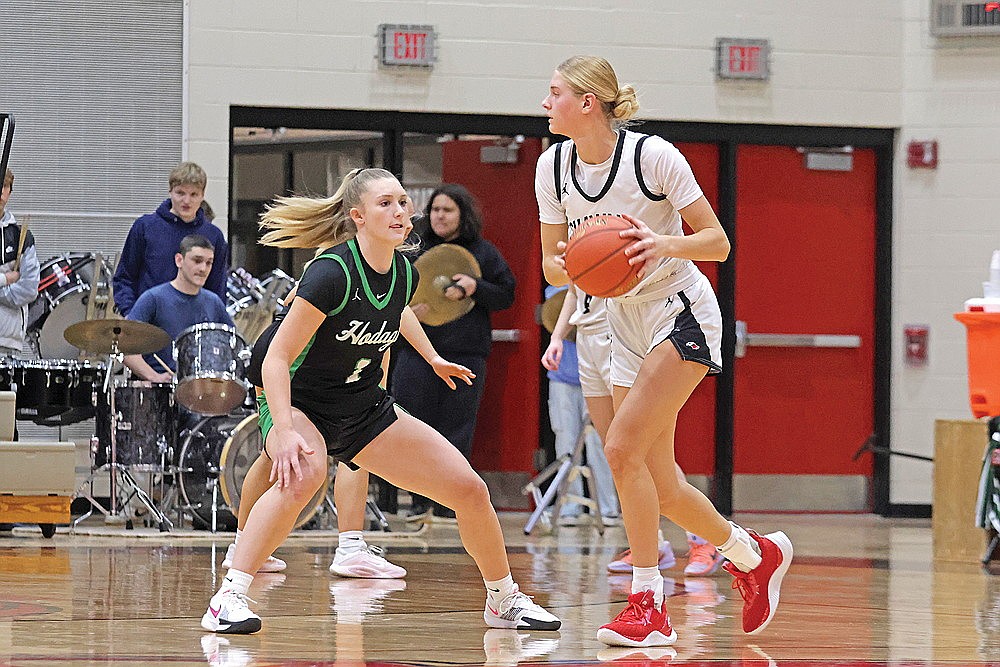 Rhinelander’s Aubryn Clark guards Shawano’s Leah Nordin during the first half of a non-conference girls’ basketball game in Shawano Tuesday, Jan. 20. Nordin, who has committed to Wisconsin, was held to 15 points in the contest, but Shawano held off the Hodags, 42-38. (Jeremy Mayo/River News)