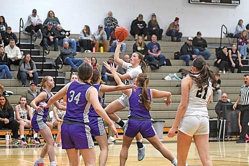 Sophie Wiczek sinks a floater in the second half of a conference game against Mosinee Tuesday, Jan. 27 at Ted Voigt Court in Minocqua. (Photo by Brett LaBore/Lakeland Times)