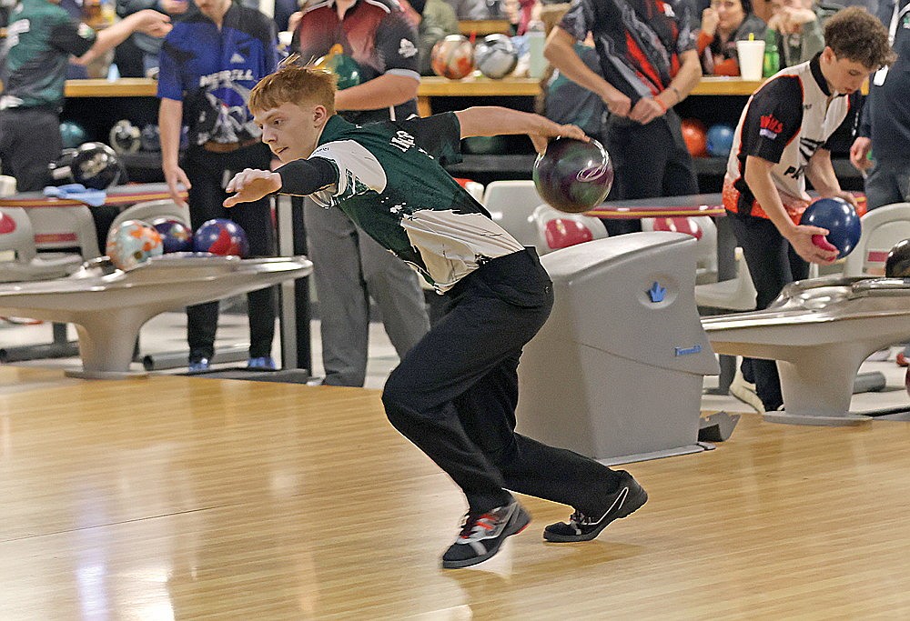 Rhinelander’s Eli Miller warms up prior to a WiHSBC District 9 singles bowling tournament at Nick’s Hodag Lanes in Rhinelander Friday, Feb. 27. Miller finished second in Division B of the tournament, earning $275 in scholarship money. (Bob Mainhardt for the River News)