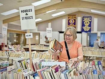 (Photo by Sharyn Umaña/Lakeland Times)