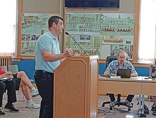 At the July 13 Rhinelander common council meeting, Mark Brown of Associated Appraisals Consultants, Inc., which he said was the city’s statutory assessor for about a decade, told the council (including Steven Jopek, at right) that the time is coming for a revaluation for Rhinelander. (Photo by Ardith Carlton/River News)