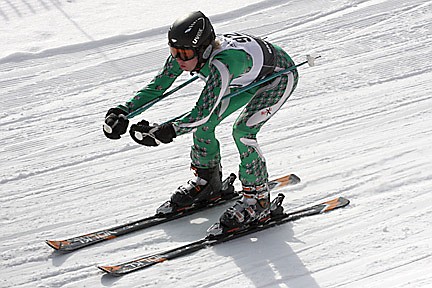 Youth Sports Roundup: Feb. 4, 2012